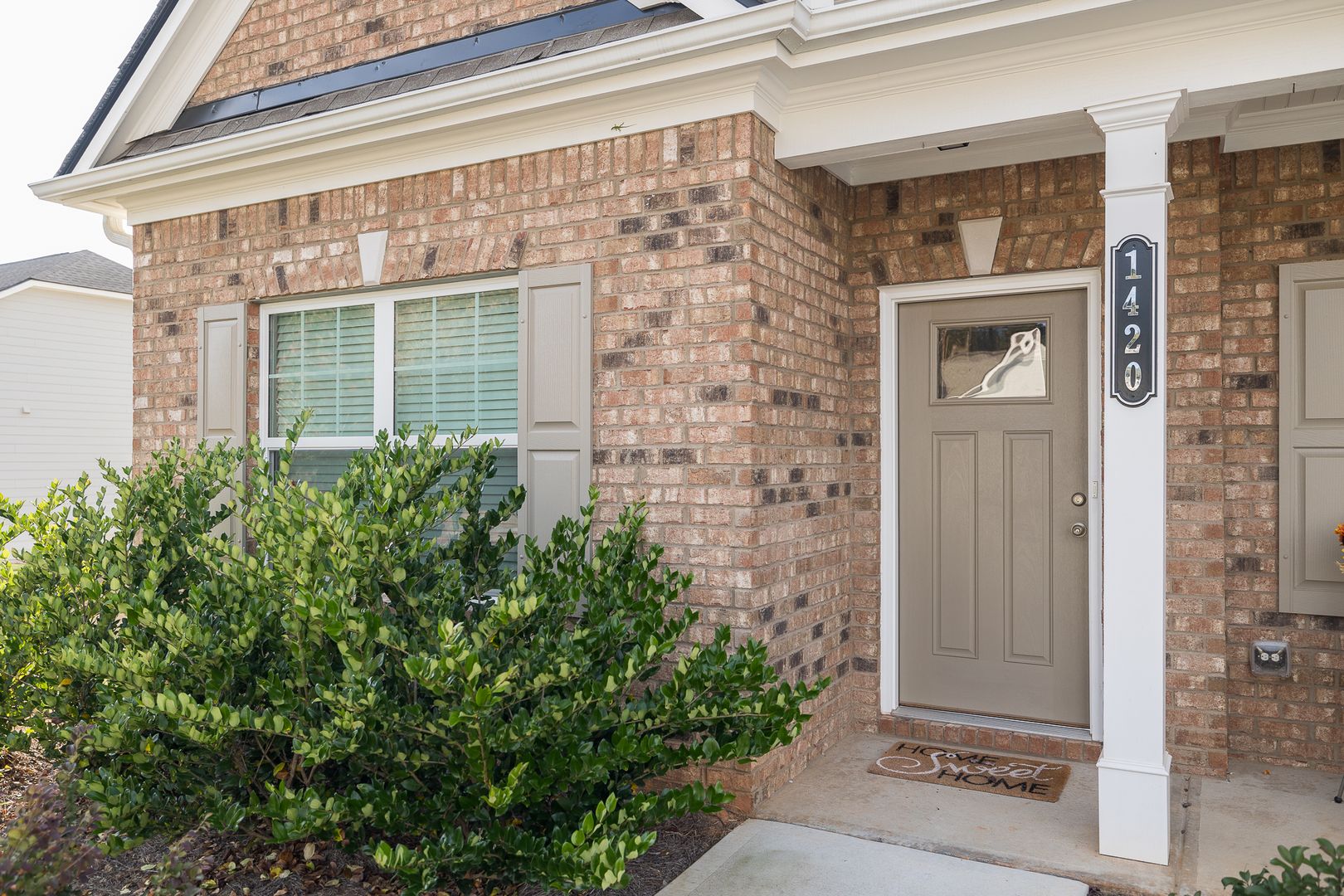 Bogart House: 1420 Day Drive