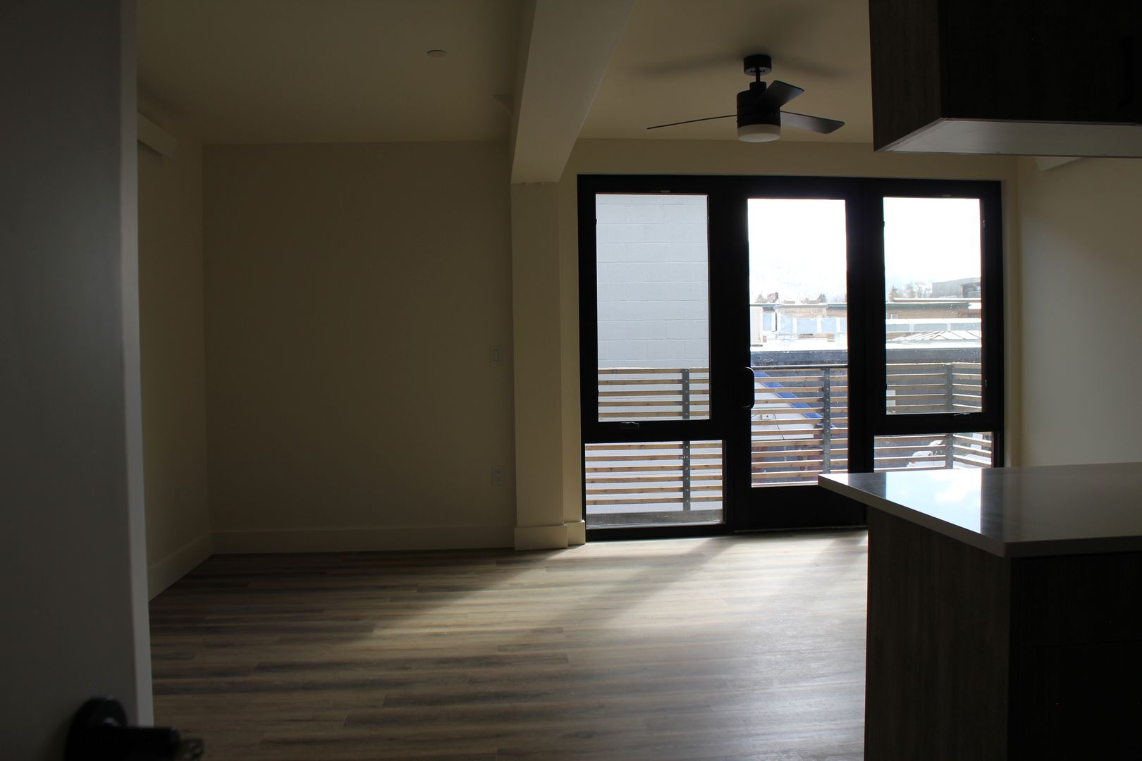 Jackson Apartment: 295 W Pearl Ave