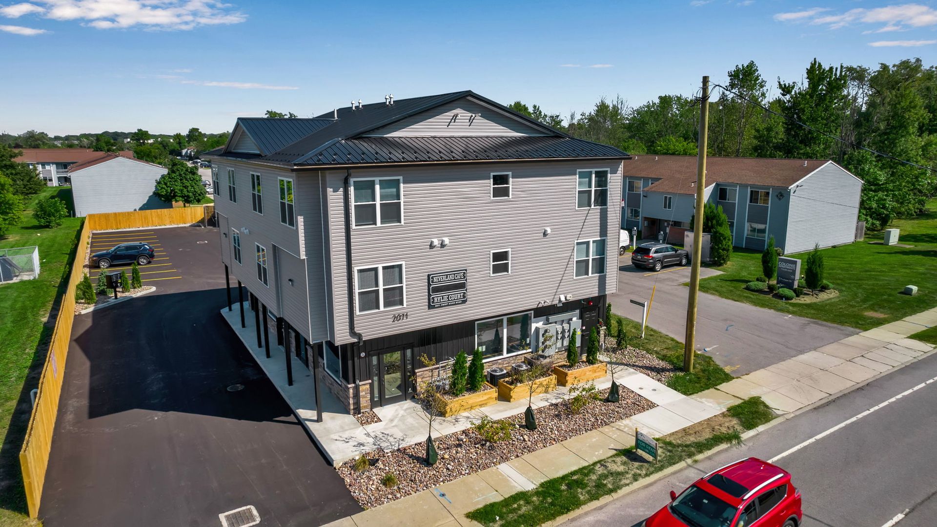 Amherst Apartment: 661-2071