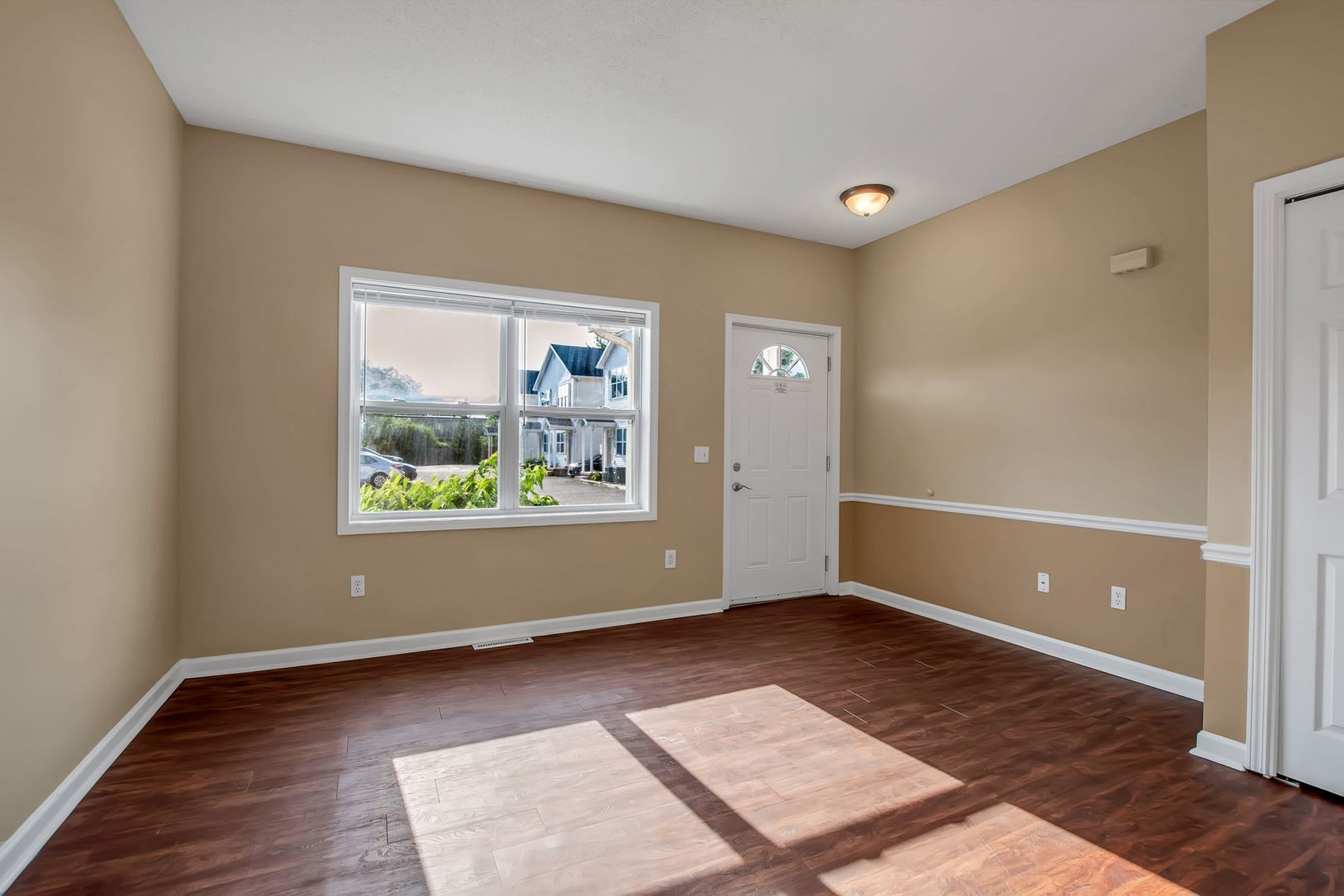 Amherst Apartment: 675-695 Skinnersville Rd.