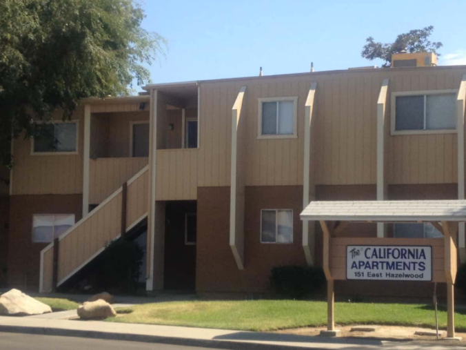 Lemoore Apartment: 151 Hazelwood