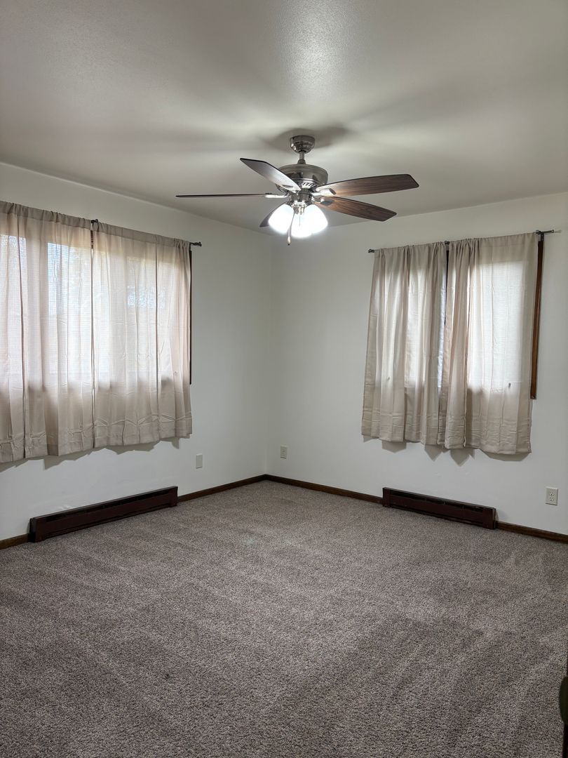 Rockford Apartment: 4710 Trevor Cir