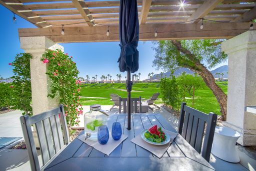 Seasonal - Tasteful 2 Bed Condo with Glorious Mountain Views in Duna La Quinta! – photo 1