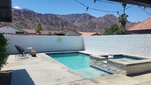 Seasonal - Beautifully Renovated 3 Bedroom Pool Home in La Quinta Cove! – photo 1