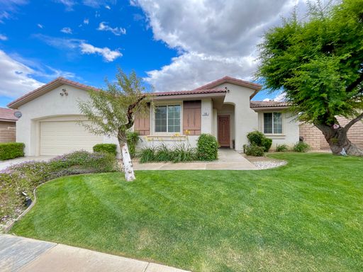Seasonal - Charming 3 Bedroom Rancho Mirage Home in exclusive Tuscany Community! – photo 1