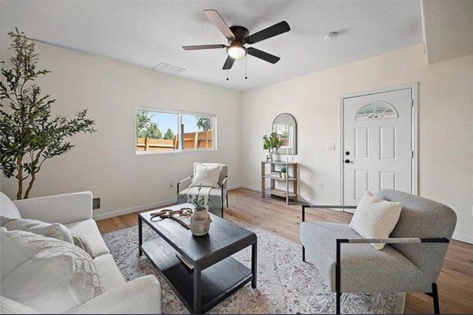Colorado Springs House: 1023 E Costilla St