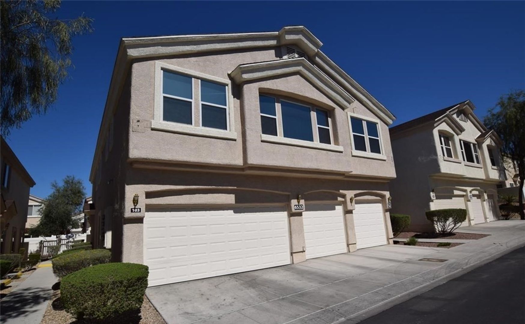 Las Vegas Townhome: 6532 Charlie Chaplin Avenue