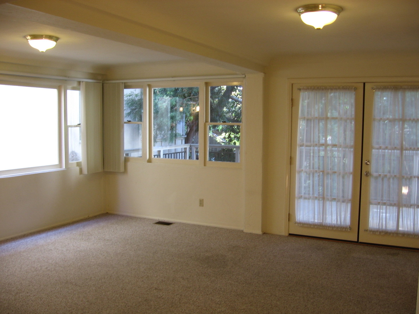 San Diego Apartment: 1105-1111 Sutter Street