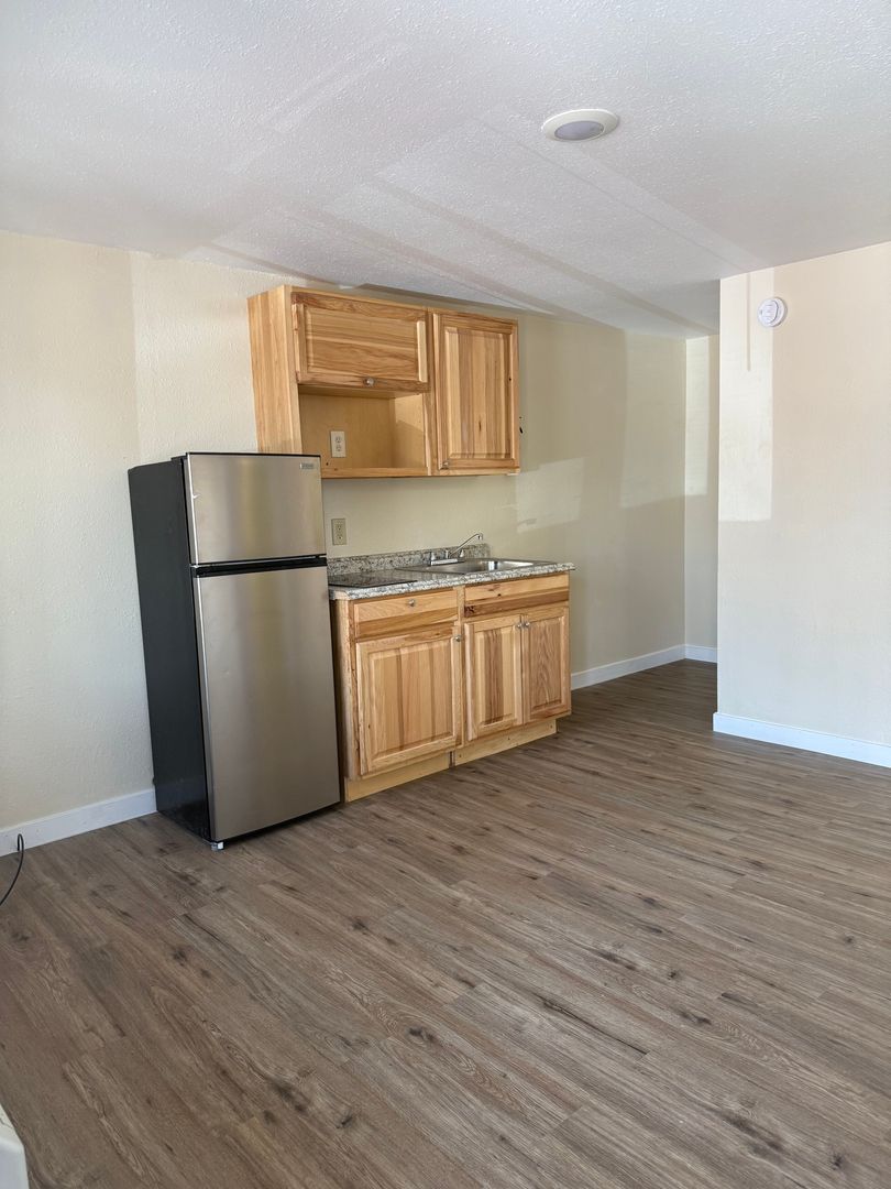 Cortez Apartment: 728 S Broadway Cortez, Co 81321