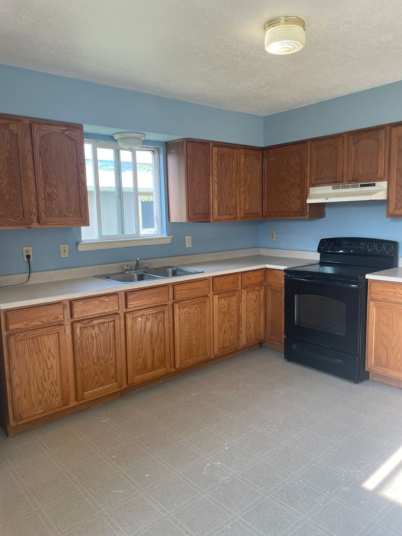 Cortez Apartment: 4th st