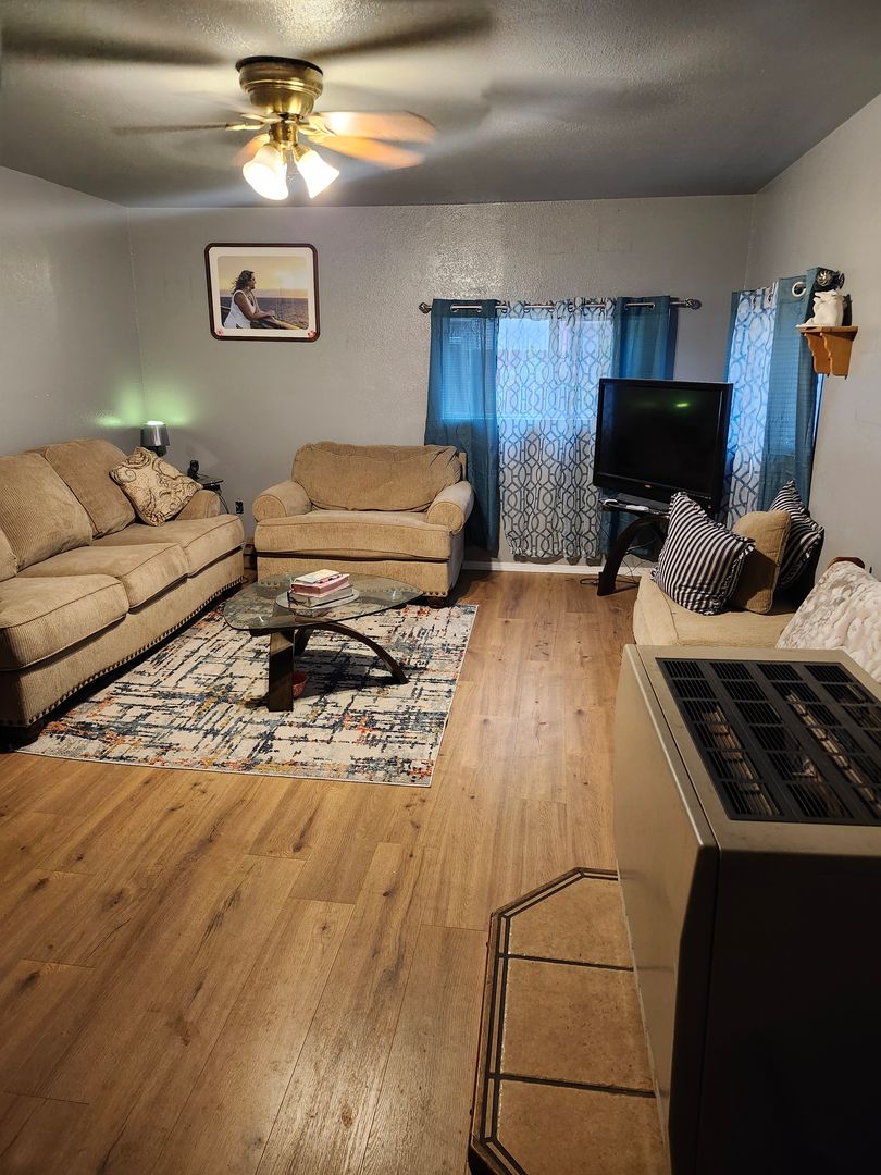 Cortez Apartment: 27 S. Elm St