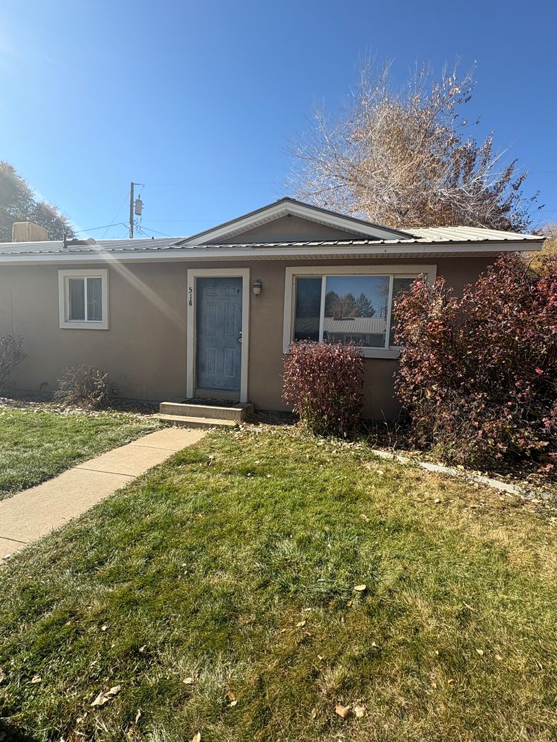 Cortez Apartment: 4th st