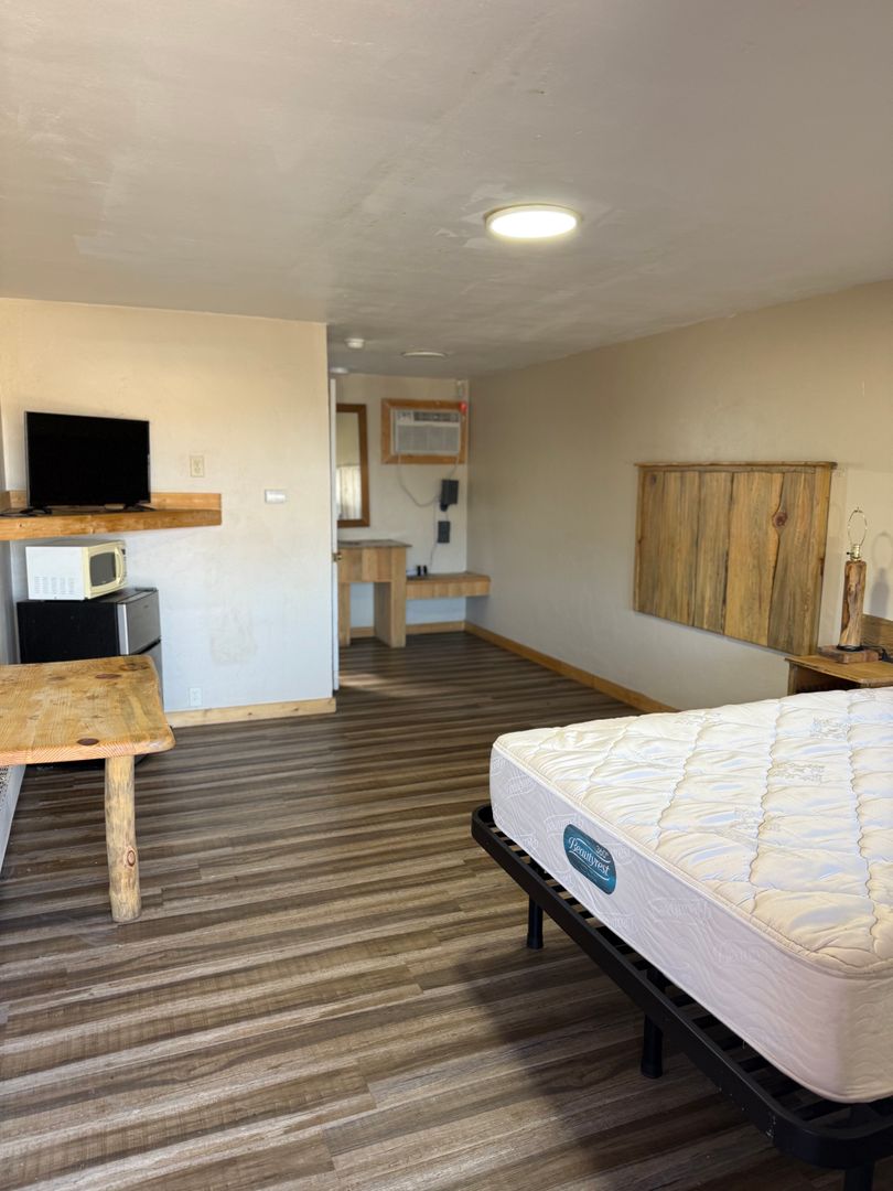 Cortez Apartment: 645 E Main St Cortez, Co 81321