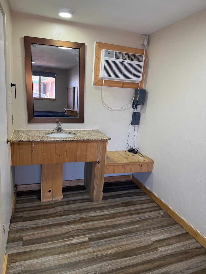 Cortez Apartment: 645 E Main St Cortez, Co 81321
