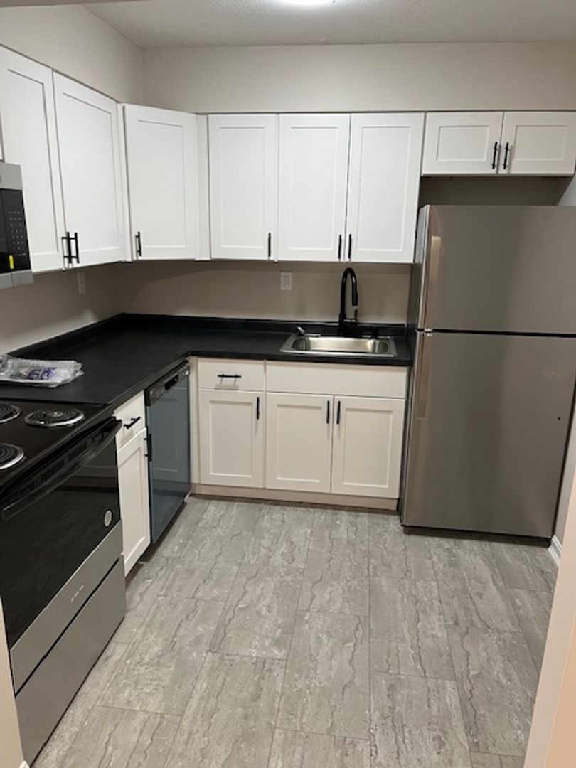 Louisville Apartment: 2601 Le Blanc Court