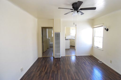 XYZ RENT LLC | ShowMeTheRent.com