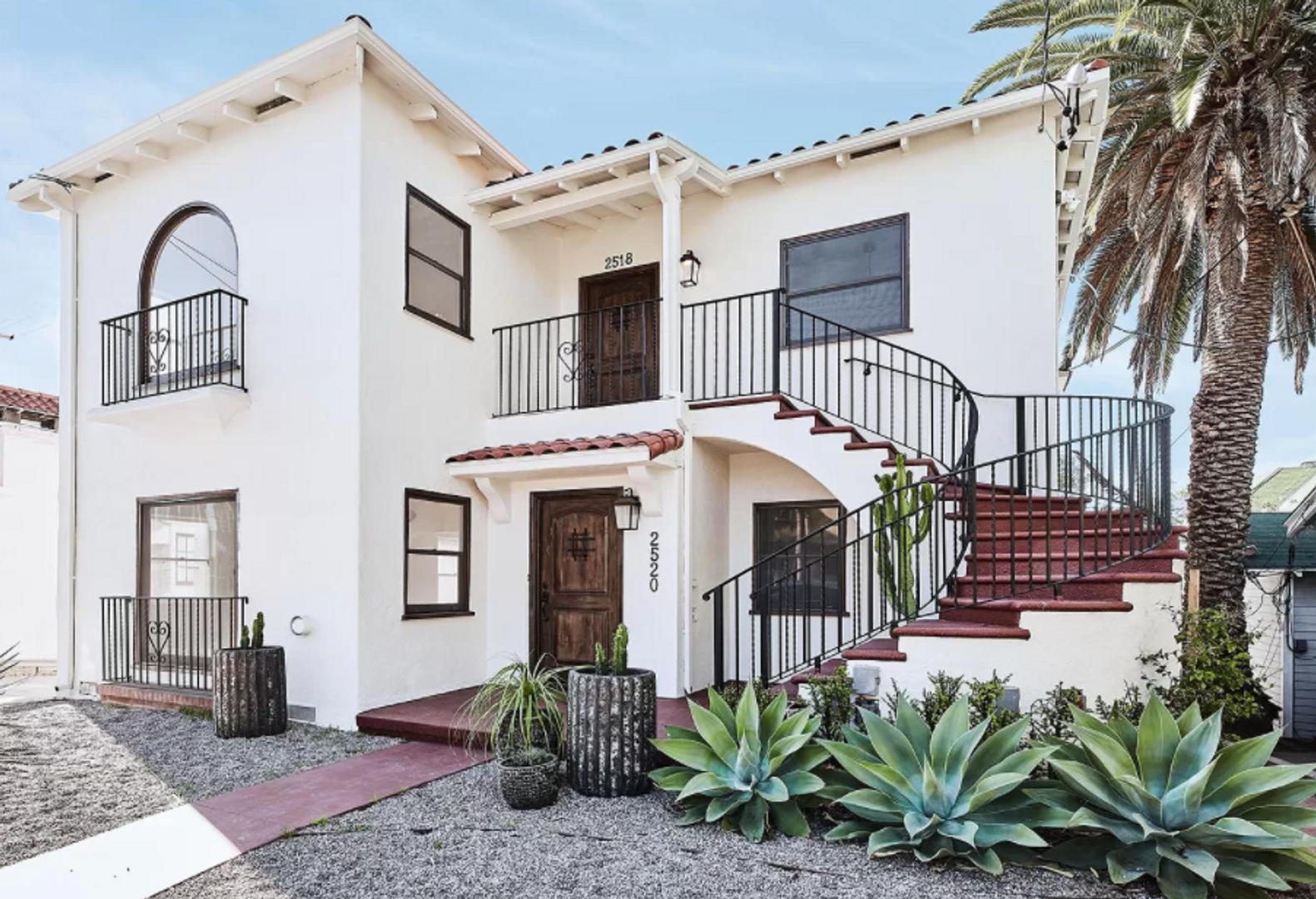 Santa Monica Apartment: 2518-2522 4th St