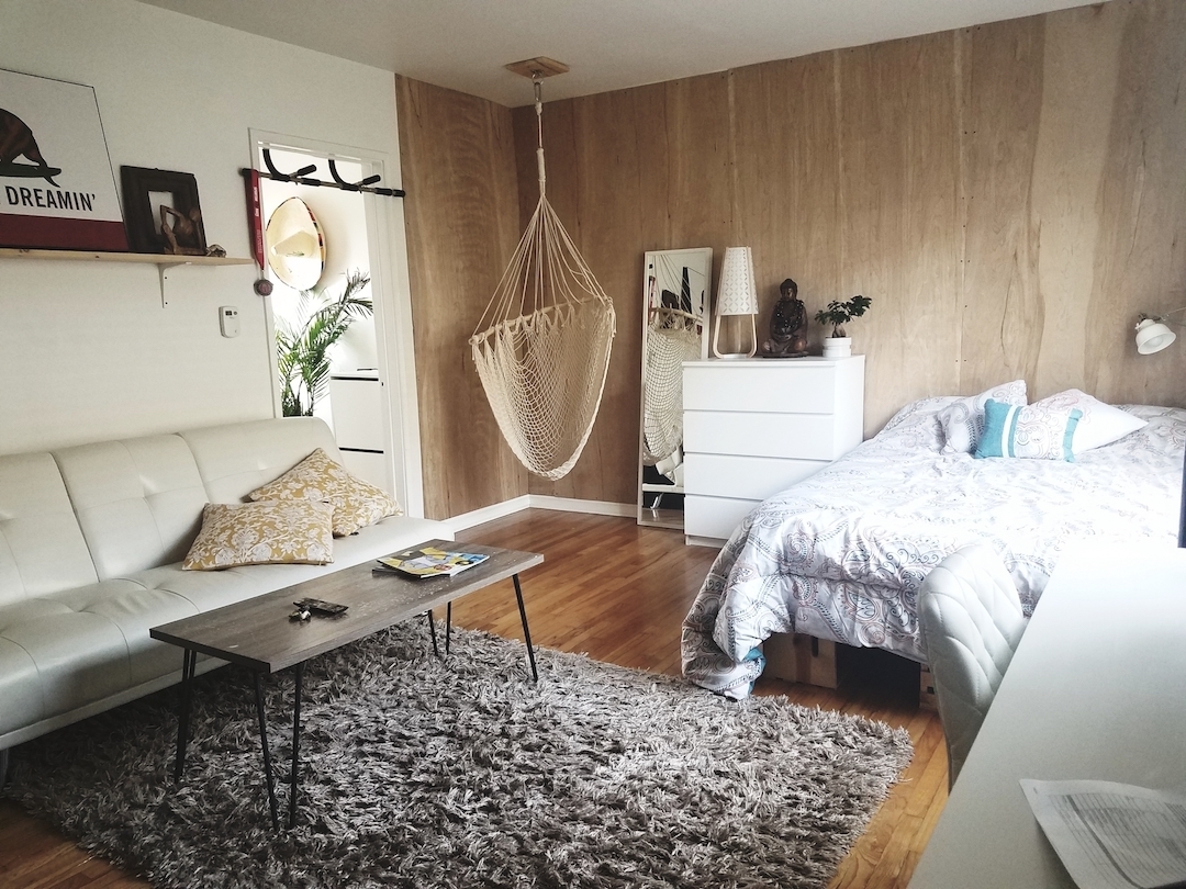 Santa Monica Apartment: 1132-1136 Pico Blvd.