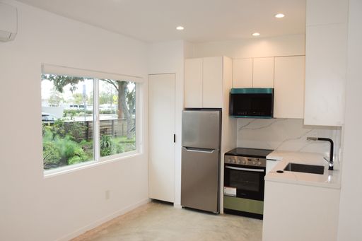 ✨ New Modern construction | Santa Monica | 1 Bedroom | 1 Bathroom ✨ – photo 1