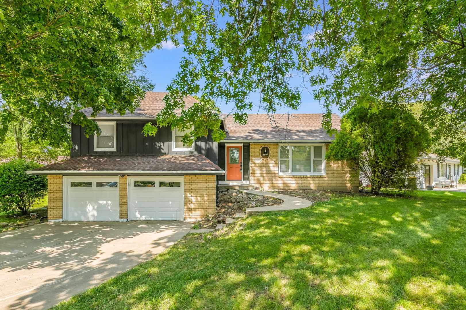 Kansas City House: 2508 NW 86th St