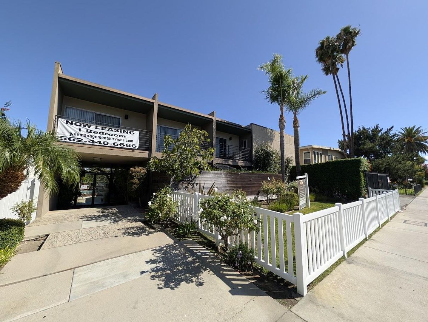 Valley Village Apartment: 5516 Corteen Place