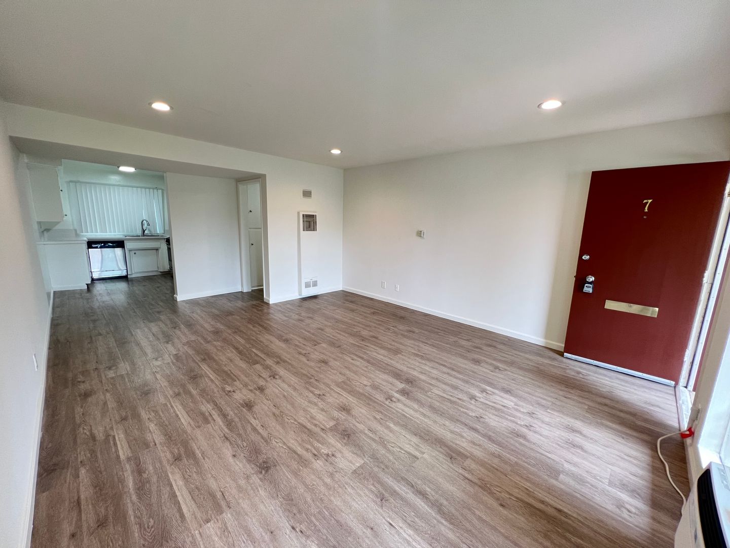 Sherman Oaks Apartment: 14905 Dickens St.