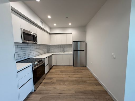 1240 Magnolia Ave. - 408 – photo 1
