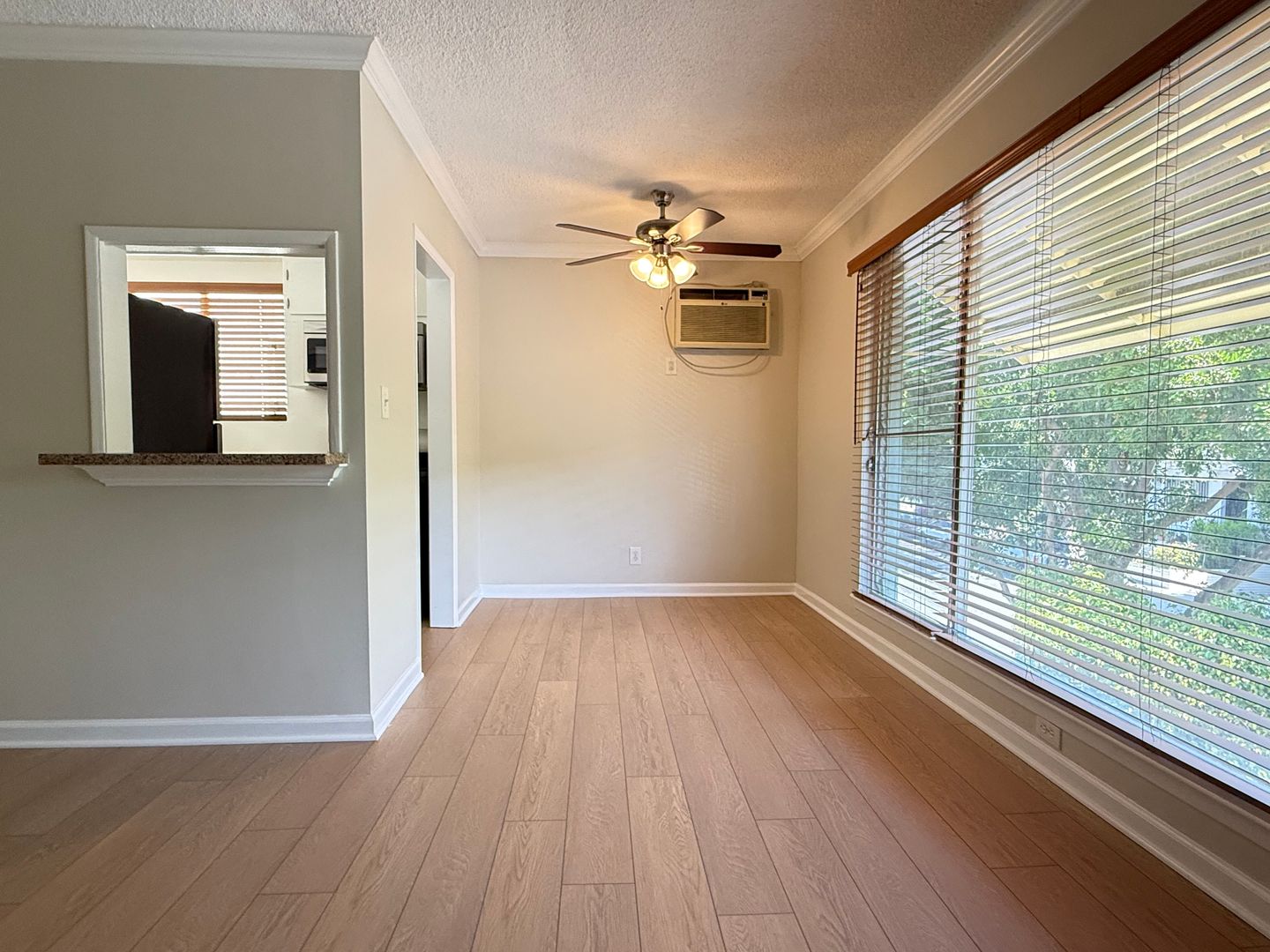 West Hollywood Apartment: 1031-1037 N. Ogden Drive