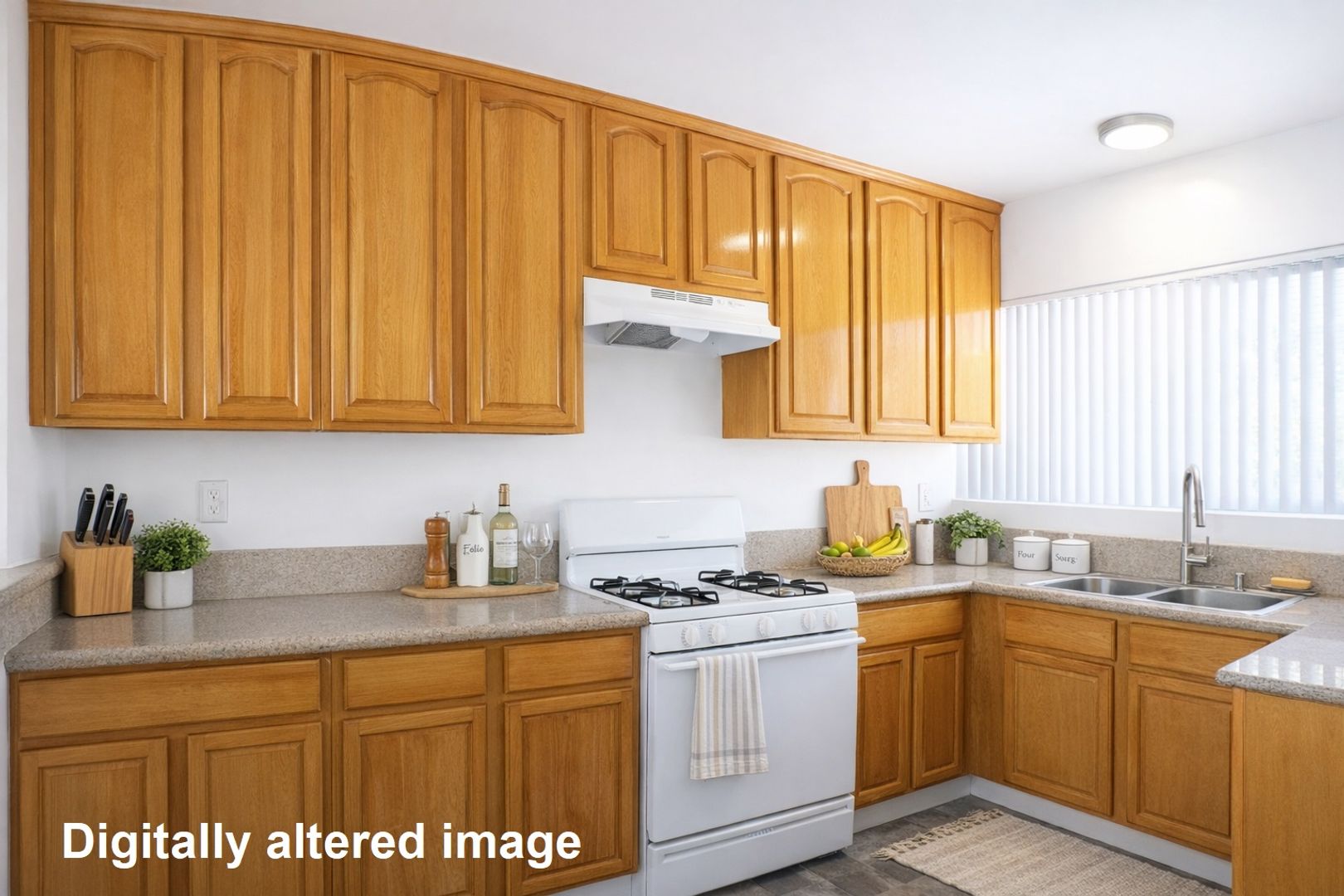 Van Nuys Apartment: 15425 Vanowen St.