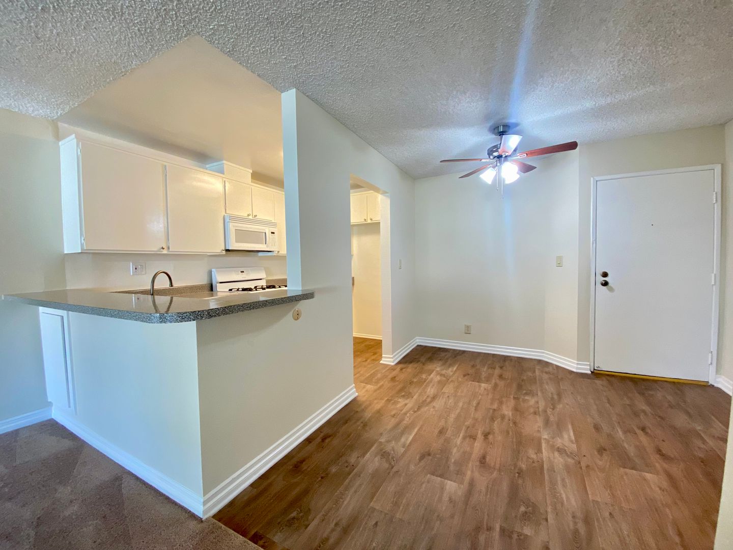 Los Angeles Apartment: 3400 Ben Lomond Place