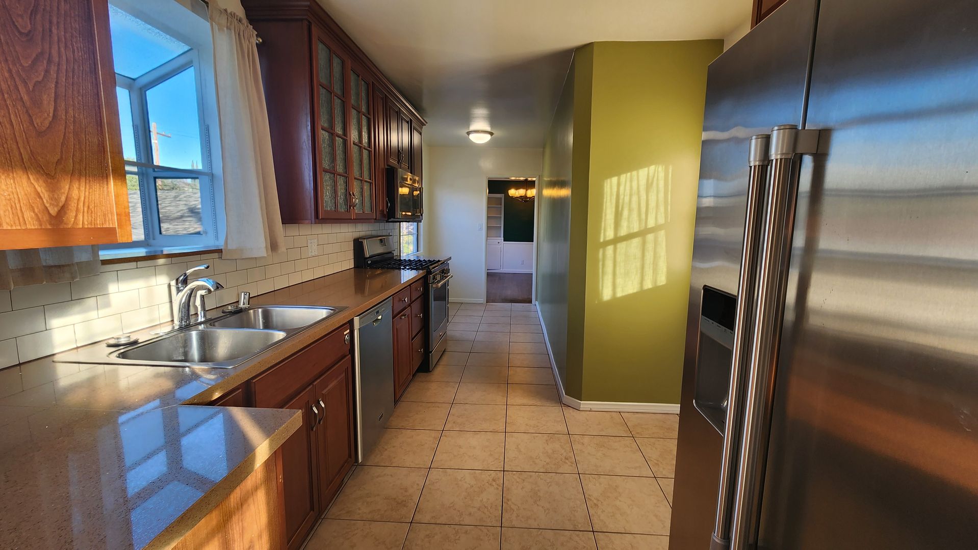 Los Angeles Apartment: 1433-37 Selby Ave.