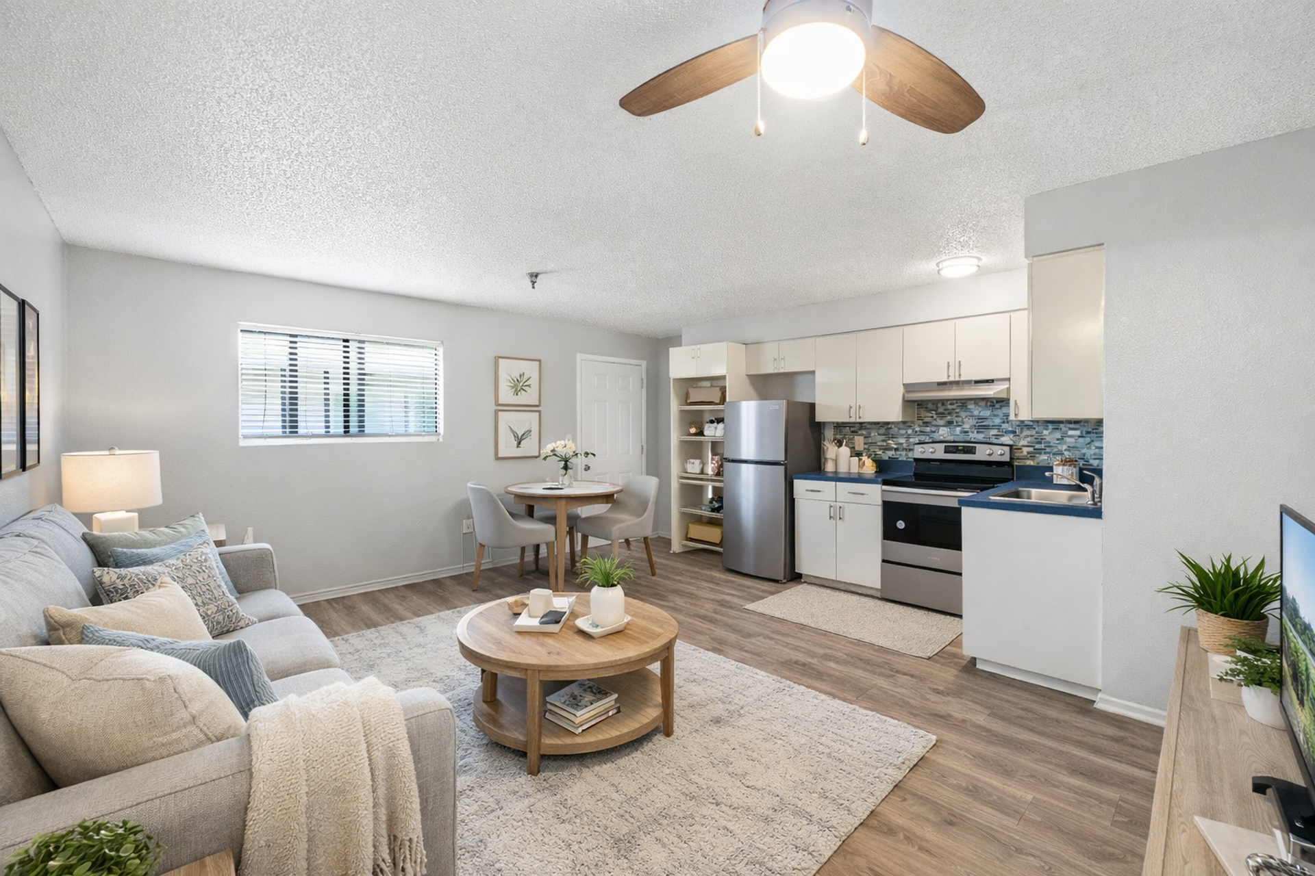Seminole Apartment: 7525 83rd St N