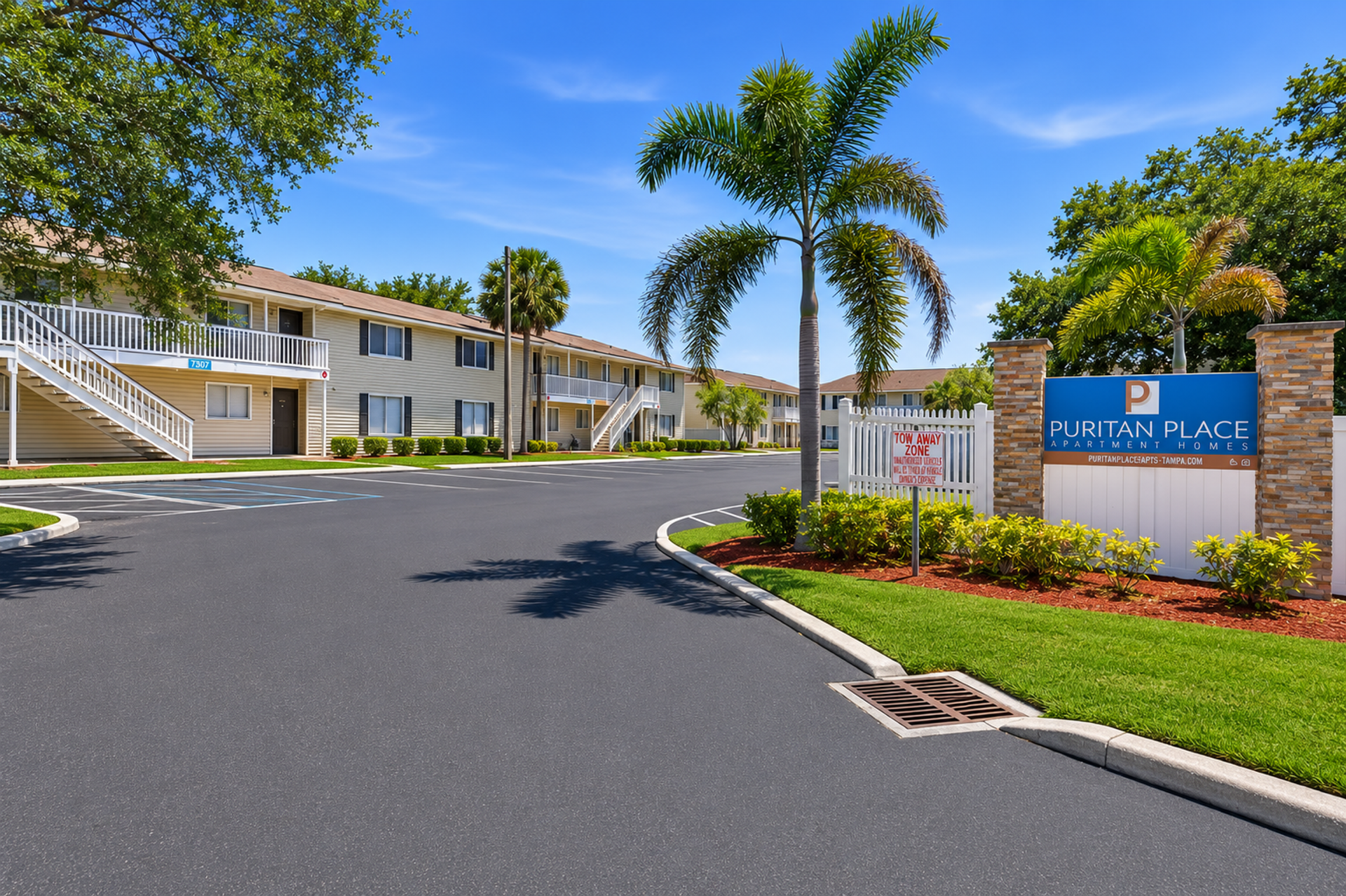 Tampa Apartment: 7903 Holly Lea Court