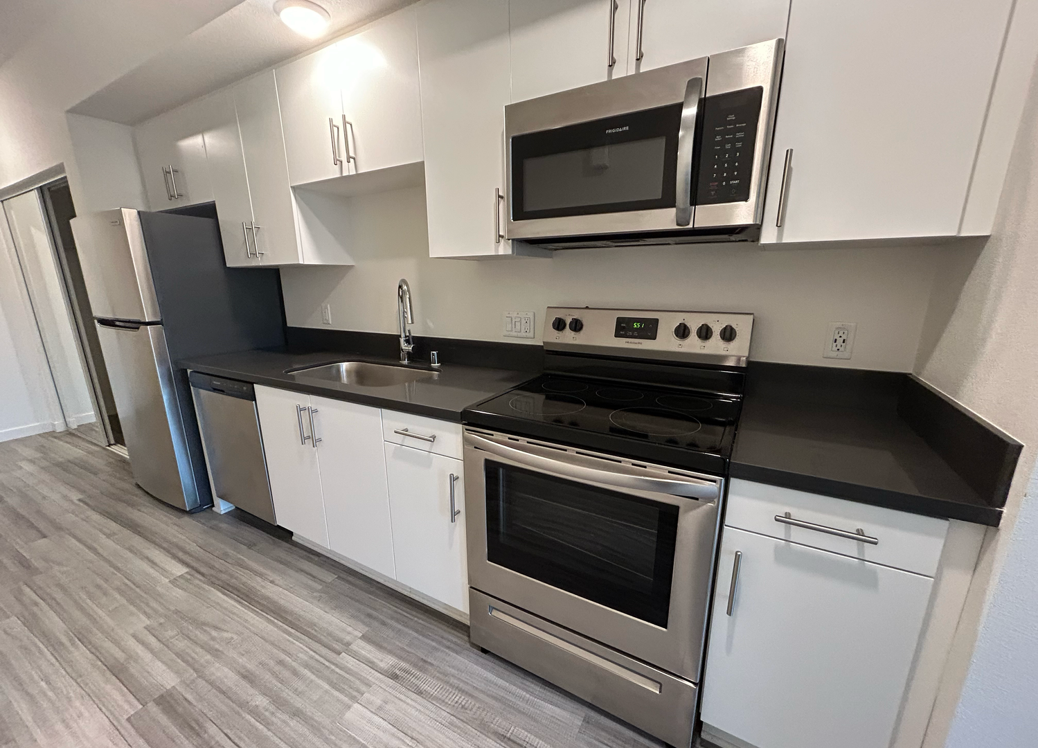 Los Angeles Apartment: 706 N Alvarado Street