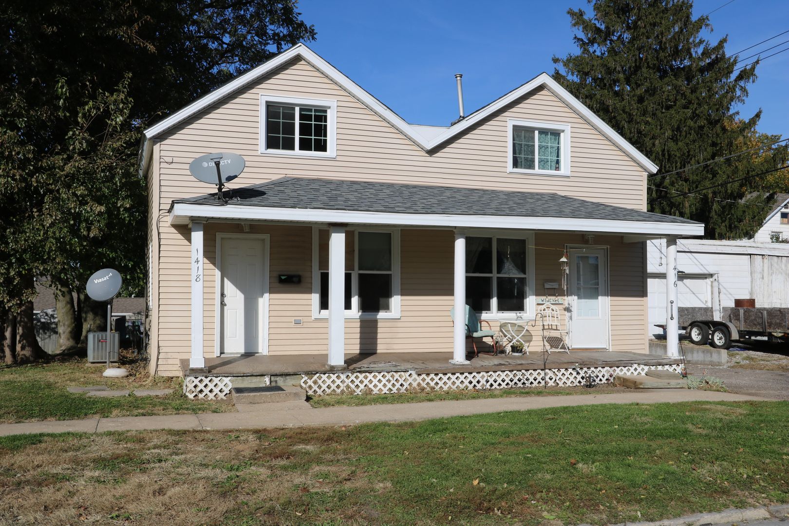 Burlington Apartment: 1416, 1418 Smith St