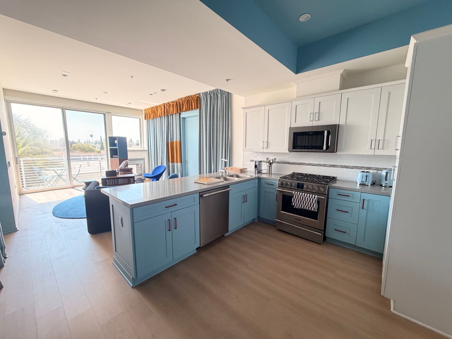 Los Angeles Apartment: 738 S. Ogden Dr