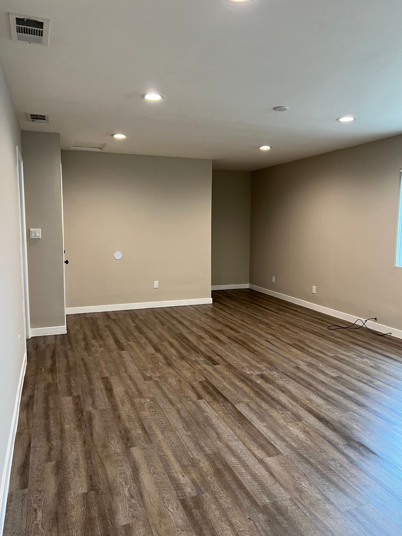 Los Angeles Apartment: 2806-2810 Partridge Ave.