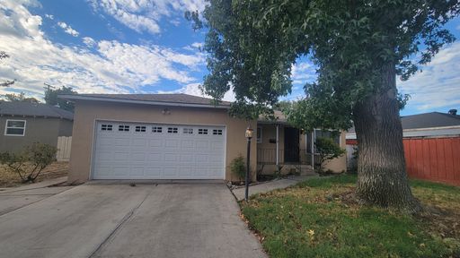 1422 Kingsbury Avenue, Modesto, Calif. – photo 1