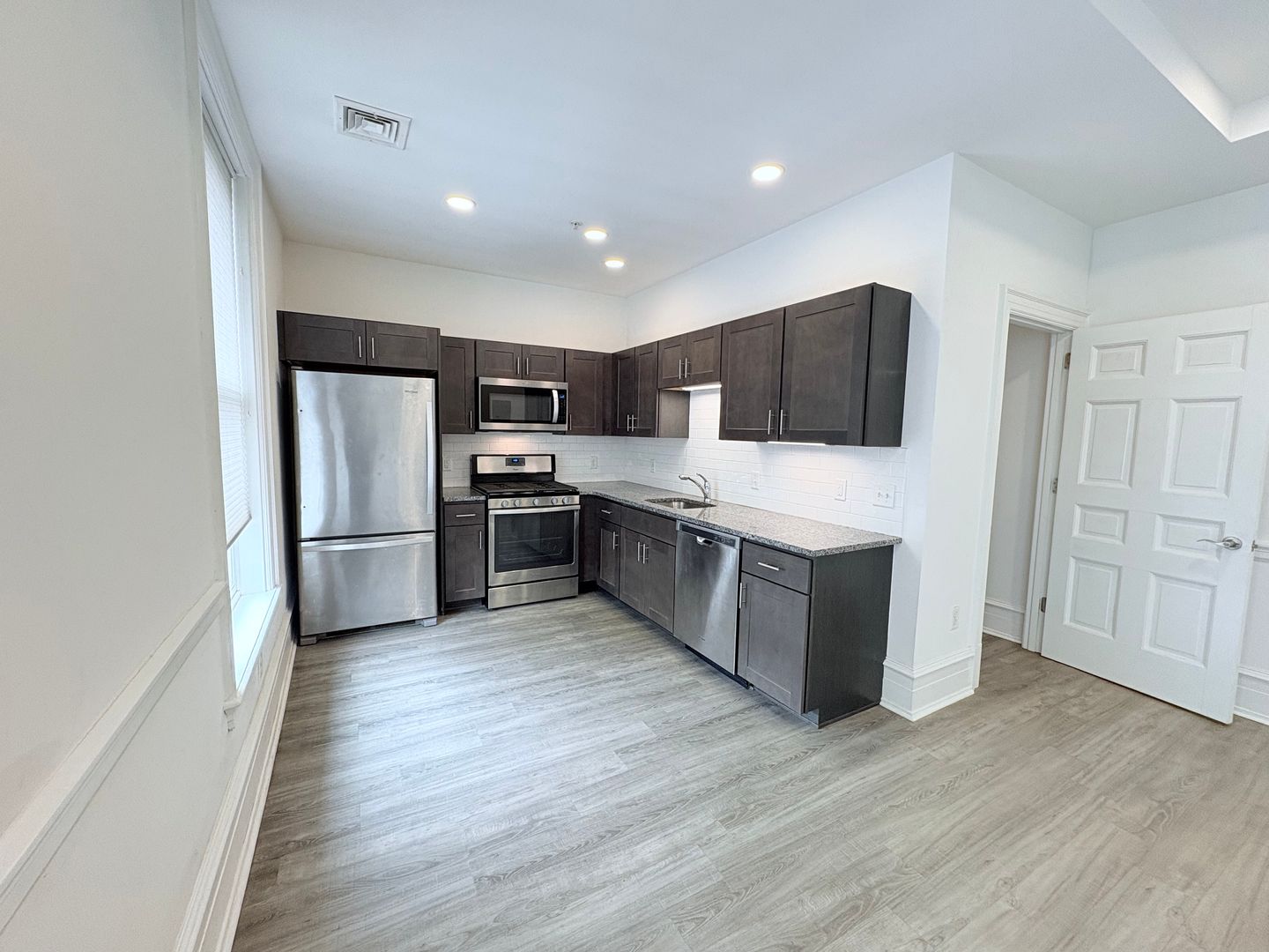 York Apartment: 19 N Duke Street