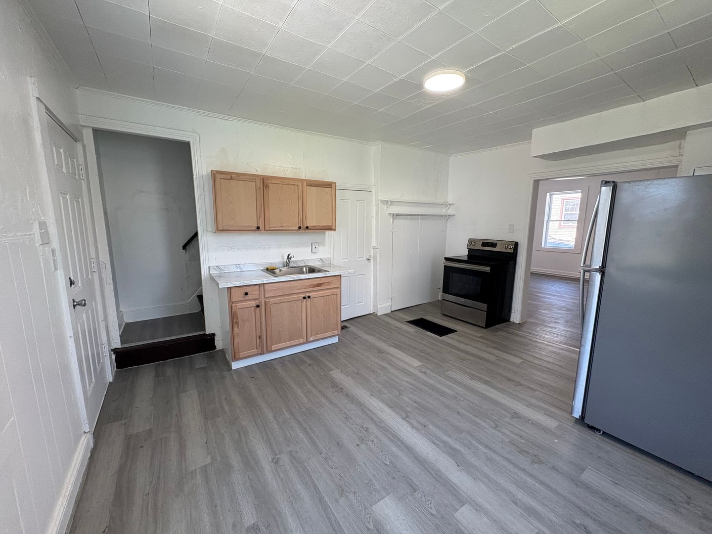 York House: 217 S Hartley Street