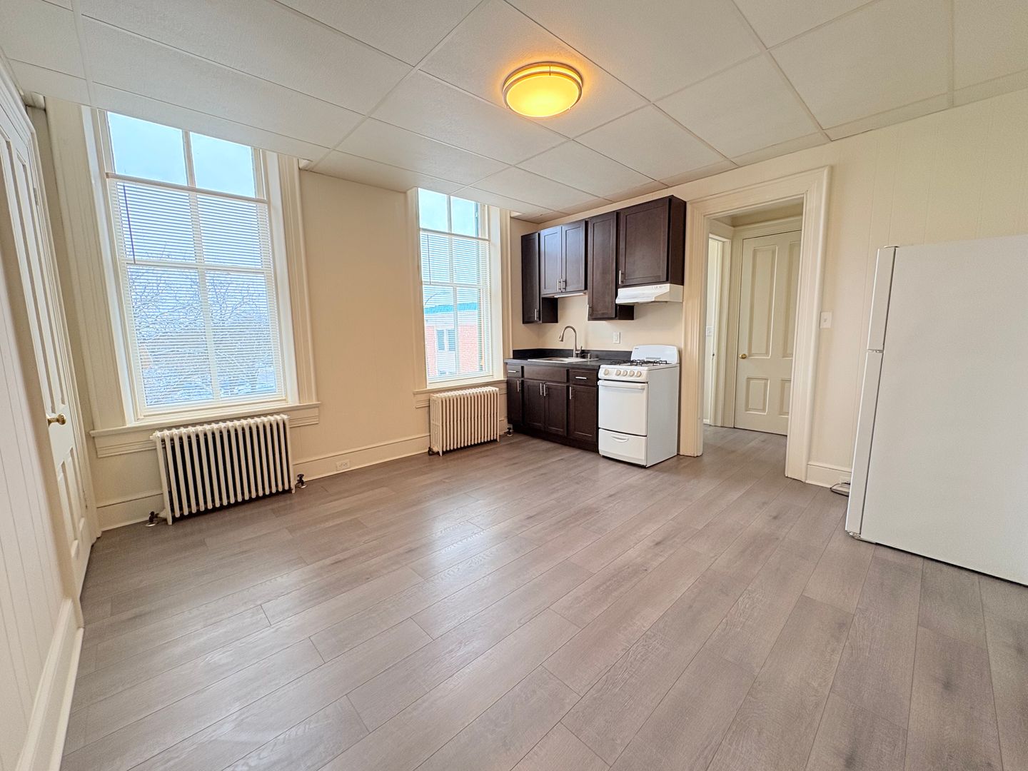 York Apartment: 135 S Duke St