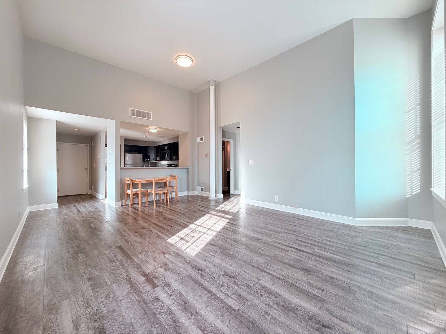 York Apartment: 11 N Beaver Street