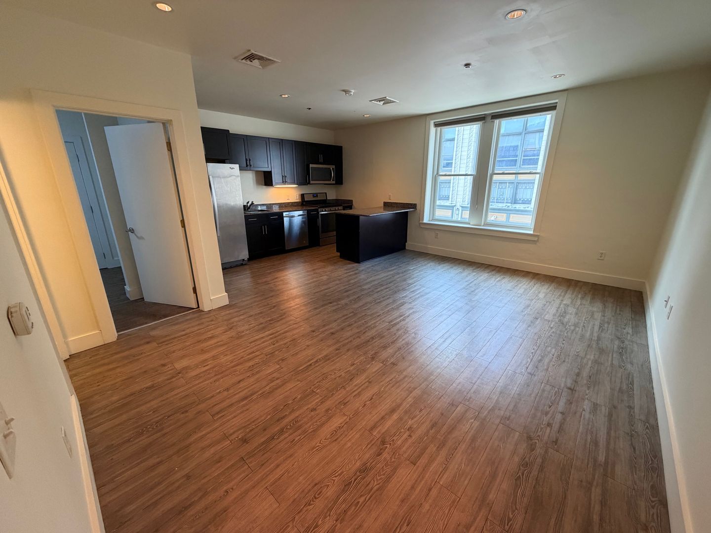 York Apartment: 9 S Beaver Street