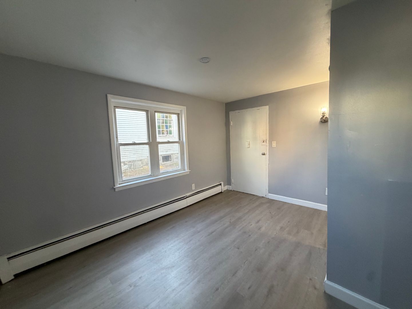 Bridgeport Apartment: 273 Colorado Ave