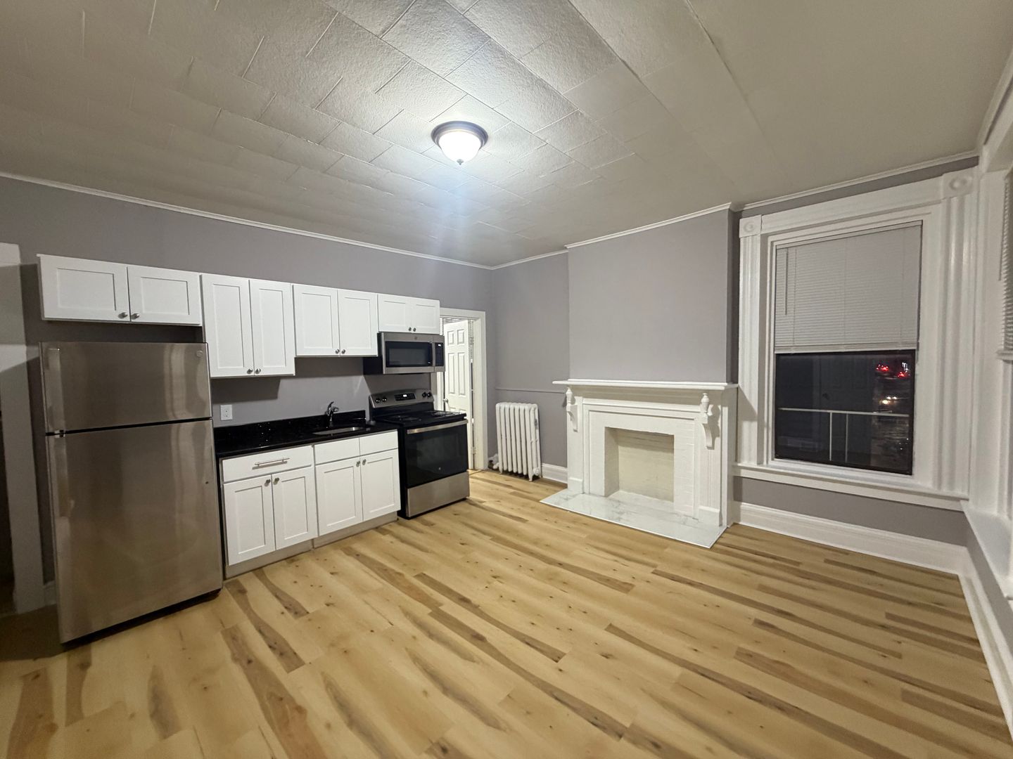 middletown Apartment: 460 main street