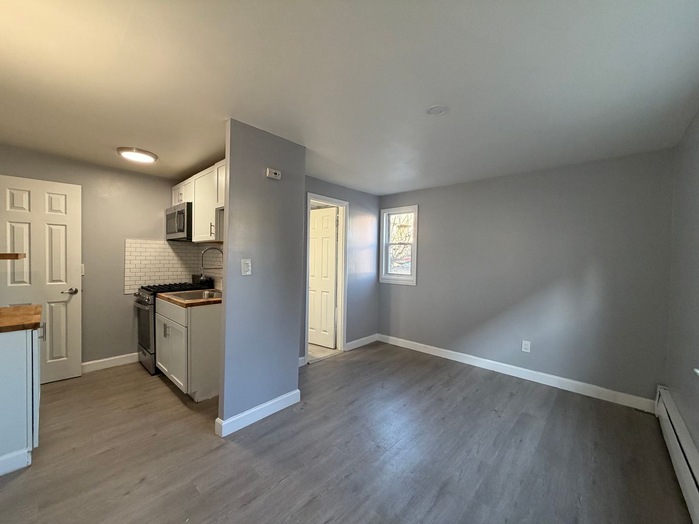 Bridgeport Apartment: 273 Colorado Ave
