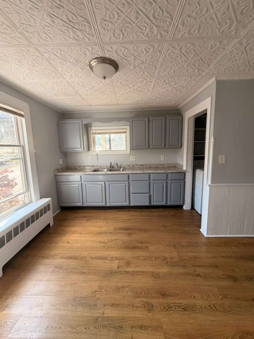 Shelton Apartment: 19-21 Orchard St.