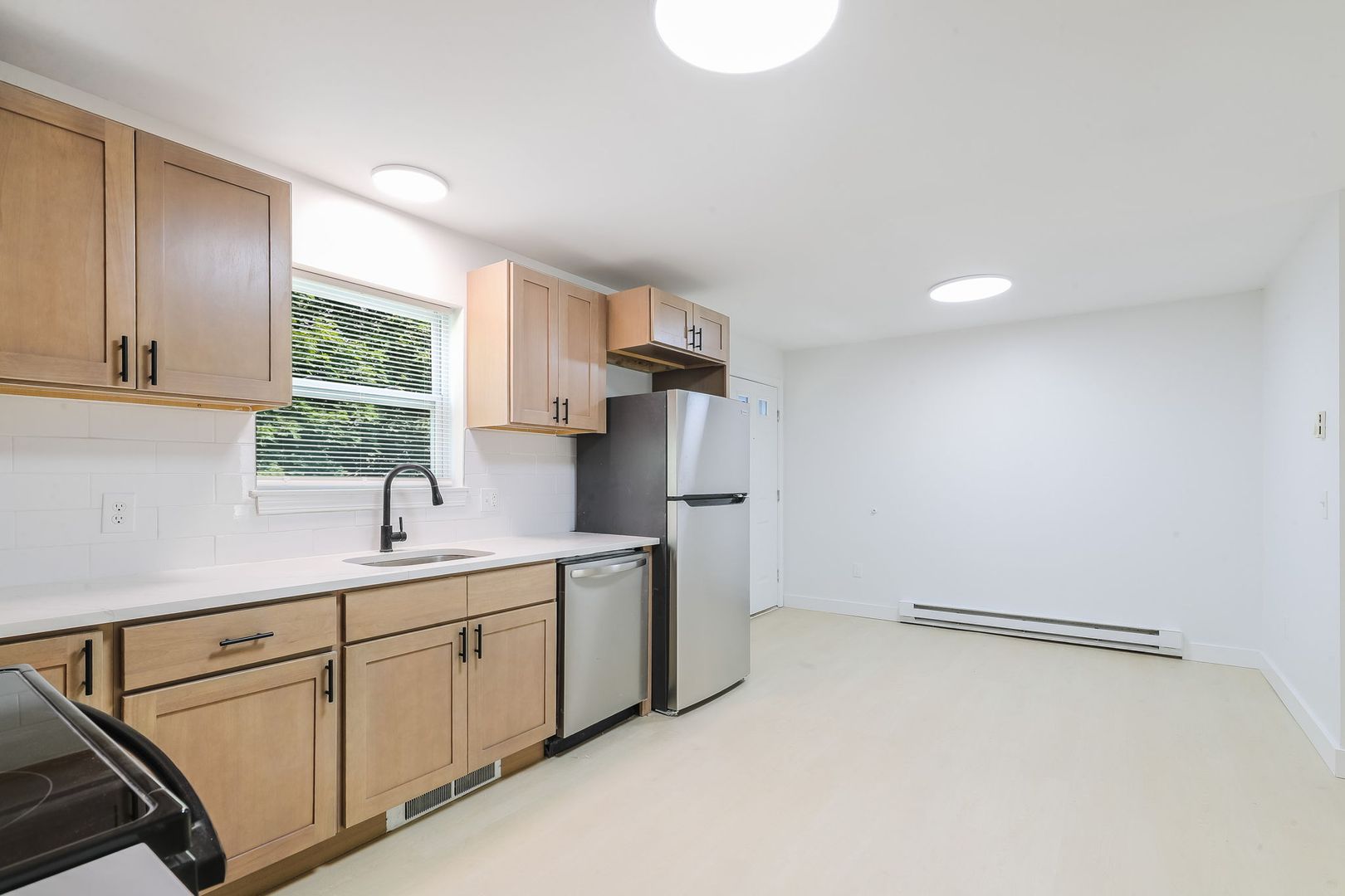 Danbury Apartment: 62 Chestnut St