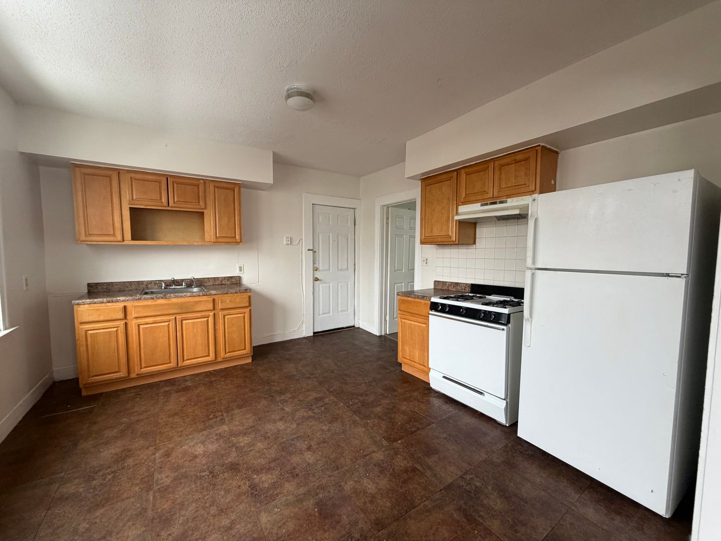 New Haven Apartment: 57 Maltby St