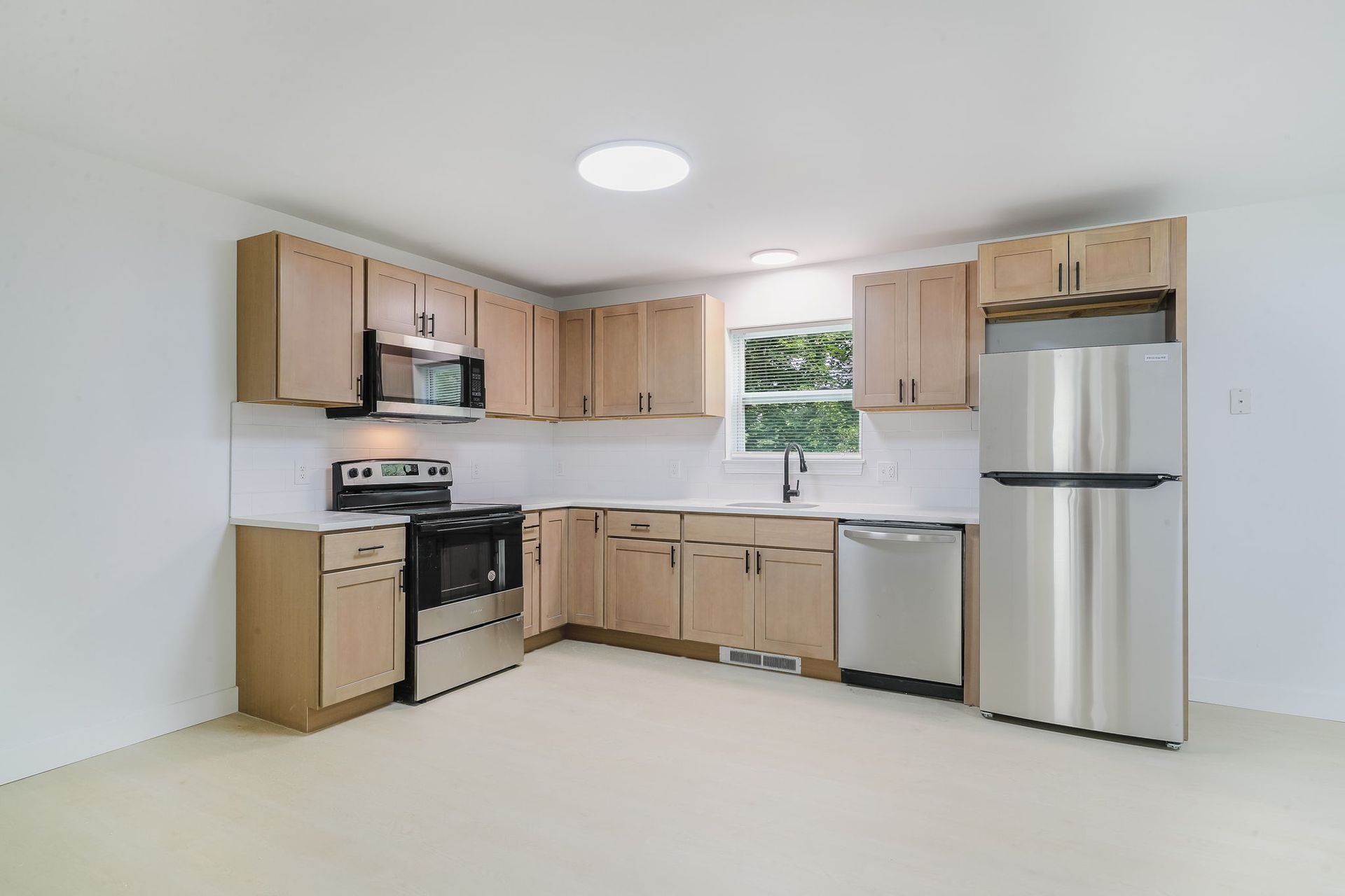Danbury Apartment: 62 Chestnut St